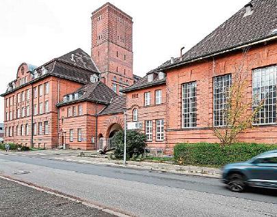 ehemalige Marinetechnikschule in der Arkonastraße