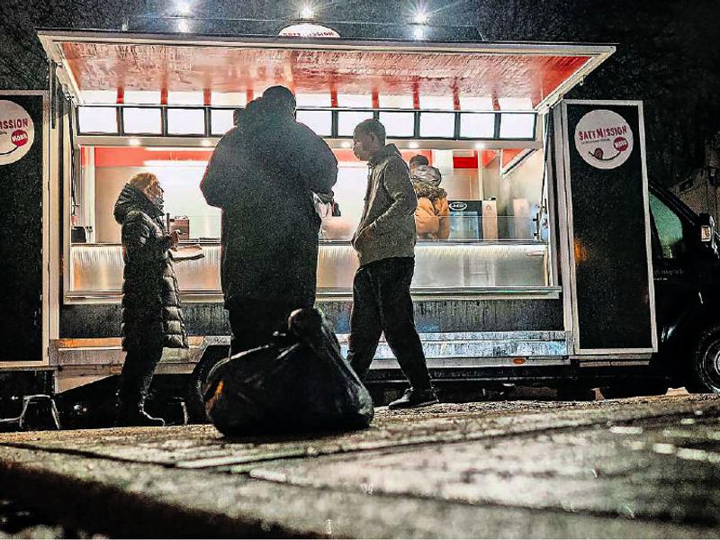 Ein warmes Curry für Obdachlose