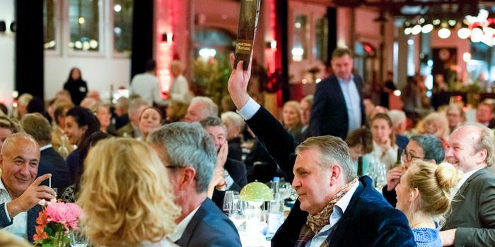 110000 Euro für Menschen in Not